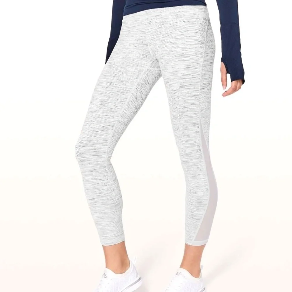 1085 lululemon Train Times 7/8 Pant High Rise - 6 - Wee Are From Space Ice Gray